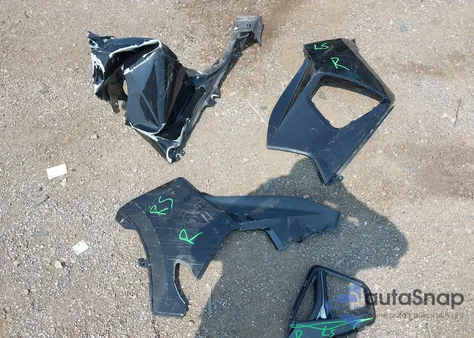 2021 Chevrolet Blazer Awd Rs z USA, uszkodzony, nr VIN 3GNKBKRS7MS568335